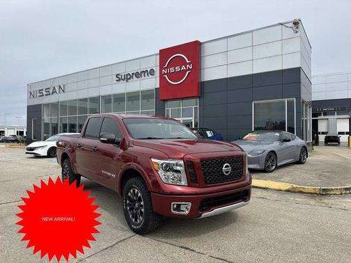 Cayenne Red Metallic 2019 Nissan Titan PRO-4X