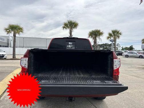 Cayenne Red Metallic 2019 Nissan Titan PRO-4X