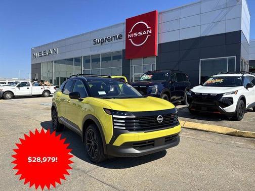 2t Ylw Blk Roof 2026 Nissan Kicks SR