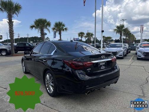 2022 INFINITI Q50 LUXE
