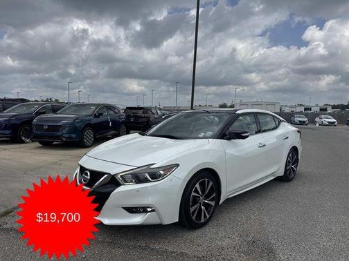 White 2018 Nissan Maxima 3.5 Platinum
