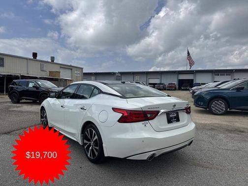 White 2018 Nissan Maxima 3.5 Platinum