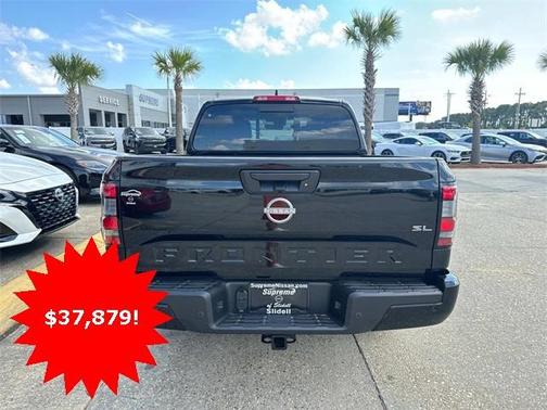 2025 Nissan Frontier SL
