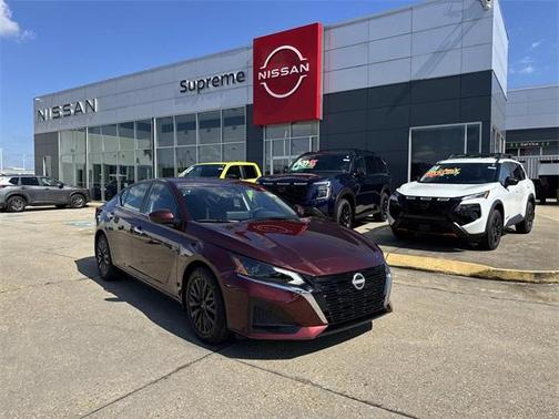 2025 Nissan Altima SV