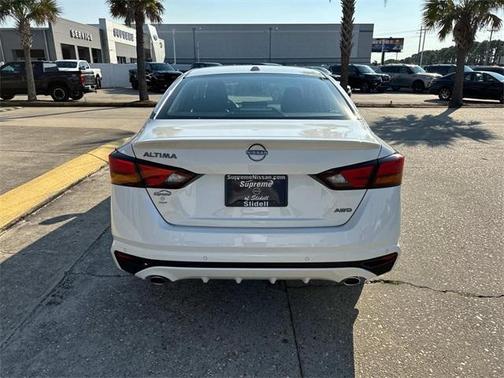 2025 Nissan Altima SV