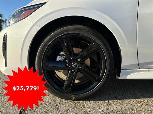 2025 Nissan Sentra SR