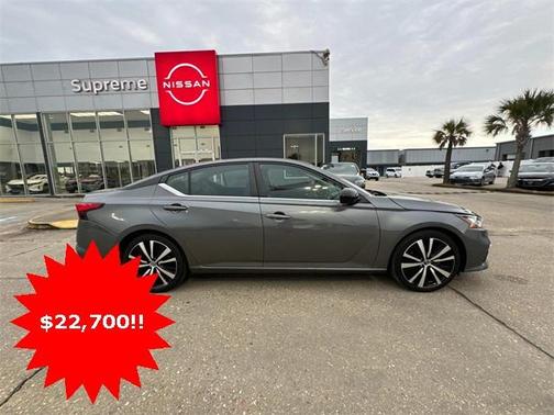 2022 Nissan Altima 2.5 SR