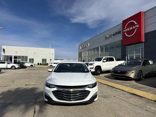 2025 Chevrolet Malibu LT