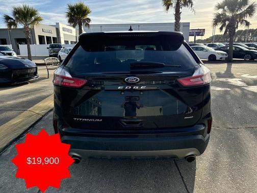 2022 Ford Edge Titanium