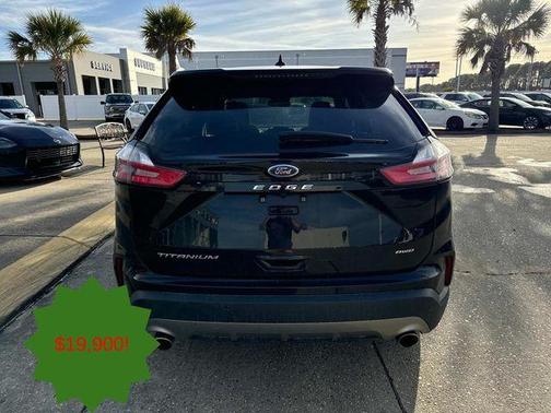 2022 Ford Edge Titanium