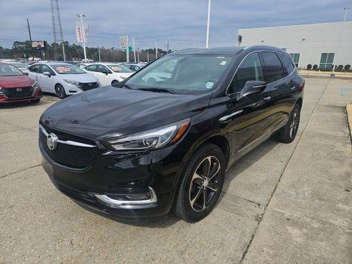 2020 Buick Enclave Essence