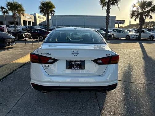 2025 Nissan Altima SR