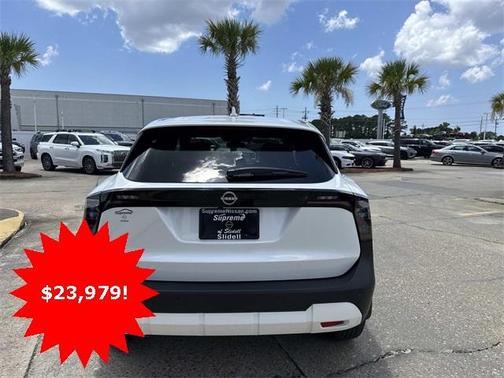 2025 Nissan Kicks SV