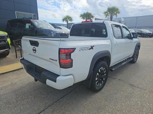 2022 Nissan Frontier PRO-X