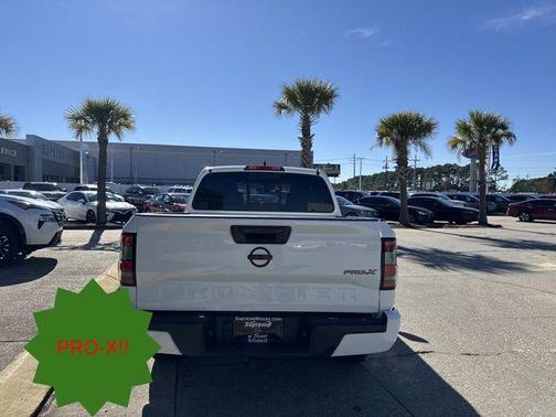 2022 Nissan Frontier PRO-X