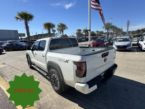 2022 Nissan Frontier PRO-X