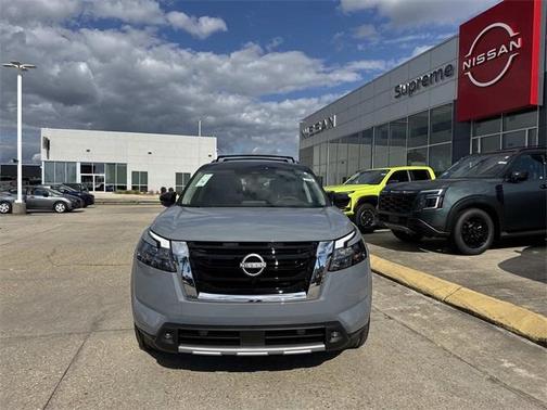 2025 Nissan Pathfinder Platinum