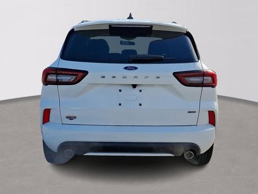 STAR WHITE METALLIC TRI-COA 2024 Ford Escape ST-LINE