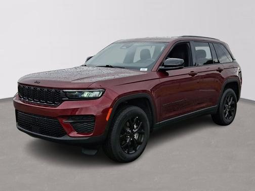 Maroon 2025 Jeep Grand Cherokee LAREDO