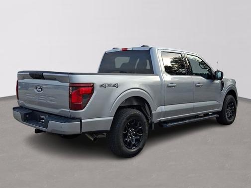 ICONIC SILVER METALLIC 2024 Ford F-150 XLT