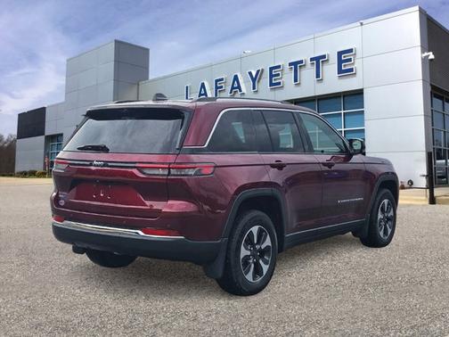 2024 Jeep Grand Cherokee BASE