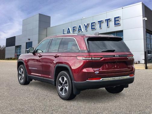 2024 Jeep Grand Cherokee BASE
