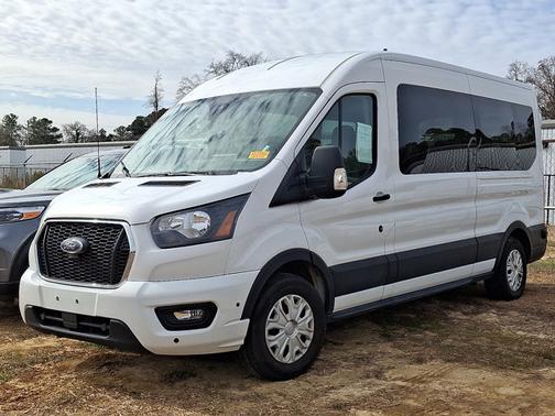 2024 Ford Transit-350 XLT