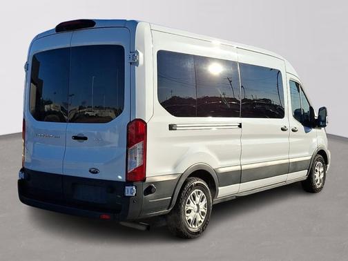 2024 Ford Transit-350 XLT