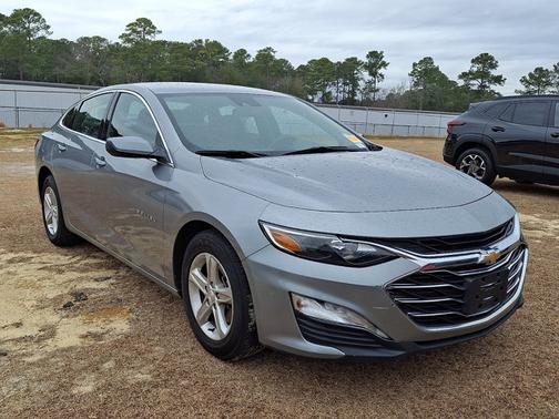 2024 Chevrolet Malibu LT W/1LT