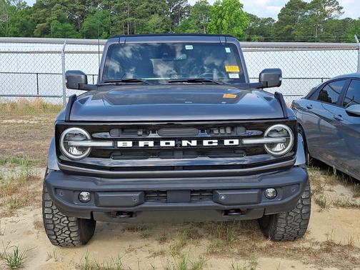 CARBONIZED GRAY METALLIC 2021 Ford Bronco OUTER BANKS ADVANCED