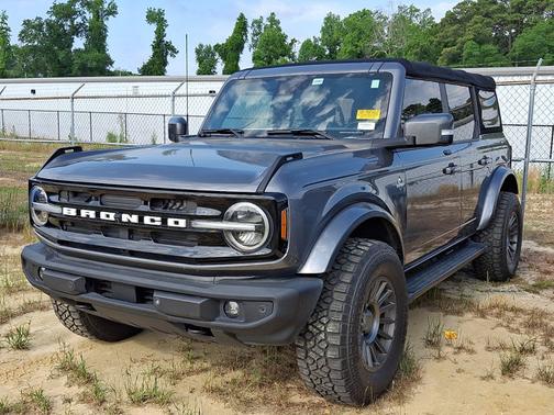 CARBONIZED GRAY METALLIC 2021 Ford Bronco OUTER BANKS ADVANCED
