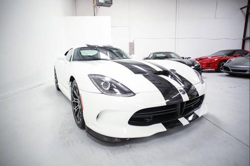 Venom Black Clearcoat 2015 Dodge Viper SRT