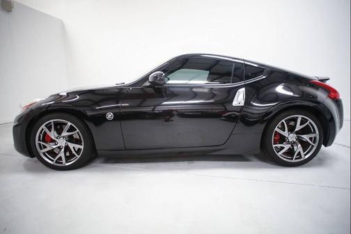Magnetic Black 2014 Nissan 370Z Touring