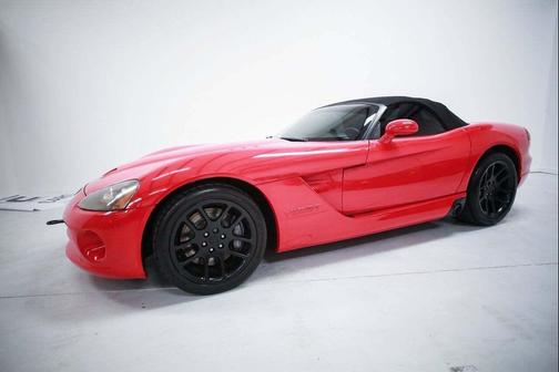 2003 Dodge Viper SRT10