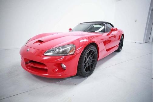 2003 Dodge Viper SRT10