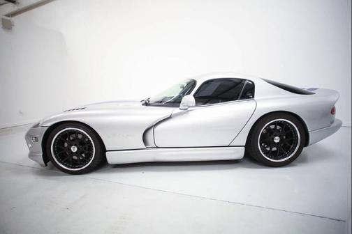 Viper Bright Silver Metallic 1999 Dodge Viper GTS 2dr Coupe