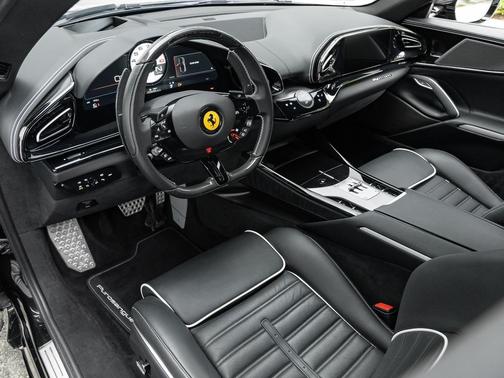 Nero Daytona 2025 Ferrari Purosangue AWD