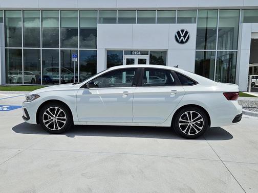 2025 Volkswagen Jetta 1.5T Sport