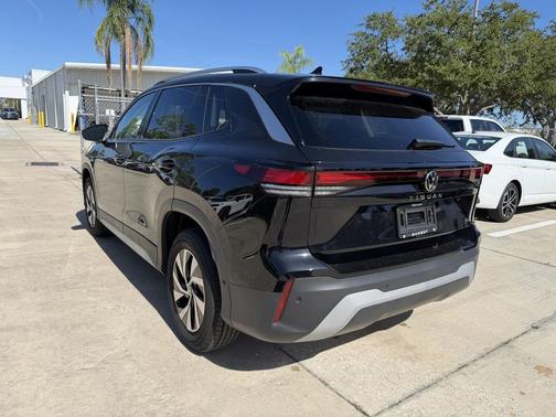 2025 Volkswagen Tiguan 2.0T S