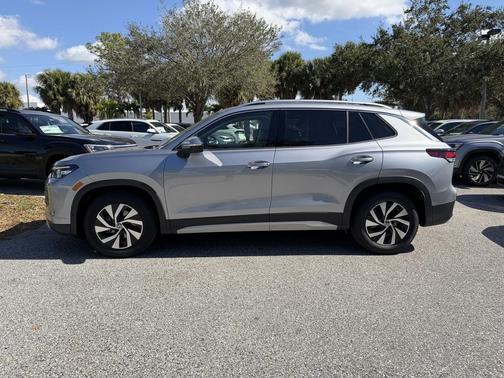 2026 Volkswagen Tiguan 2.0T S