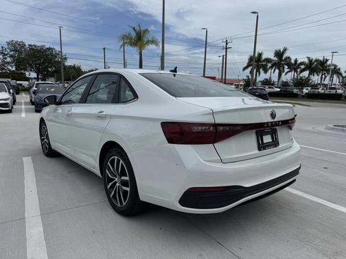 2025 Volkswagen Jetta 1.5T SE