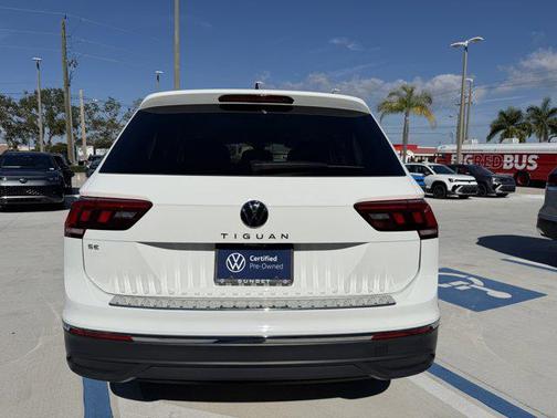 2024 Volkswagen Tiguan 2.0T SE