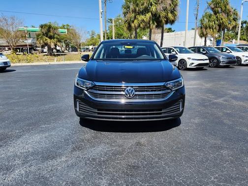 2024 Volkswagen Jetta 1.5T SEL