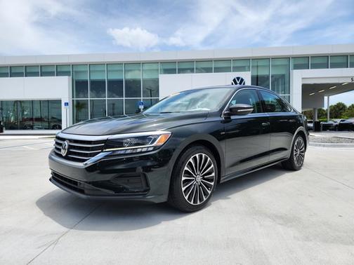 2022 Volkswagen Passat 2.0T Limited Edition