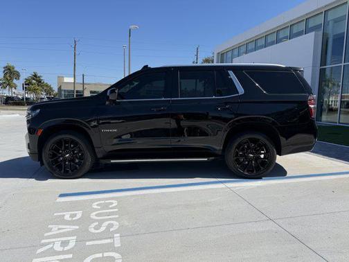 2023 Chevrolet Tahoe LS