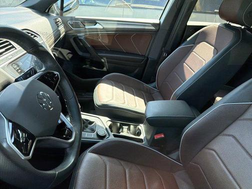 2024 Volkswagen Tiguan 2.0T SEL R-Line 4MOTION