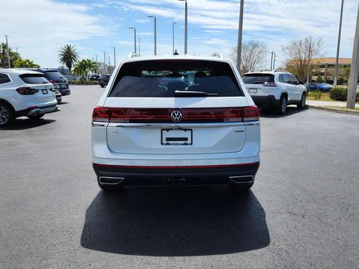 2025 Volkswagen Atlas 2.0T SEL