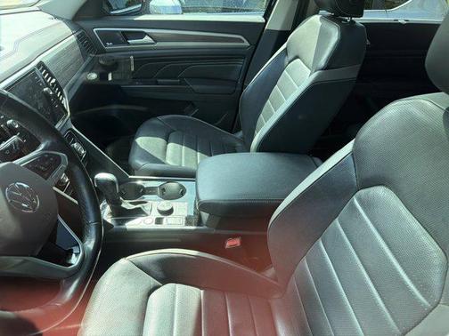 2021 Volkswagen Atlas 3.6L SEL Premium