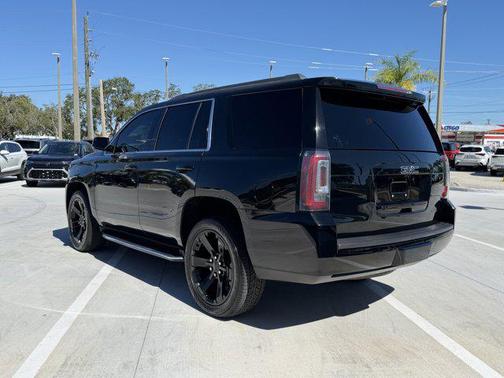 2017 GMC Yukon SLE