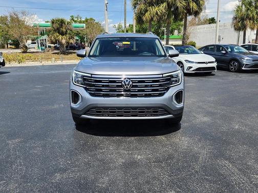 2025 Volkswagen Atlas 2.0T SEL